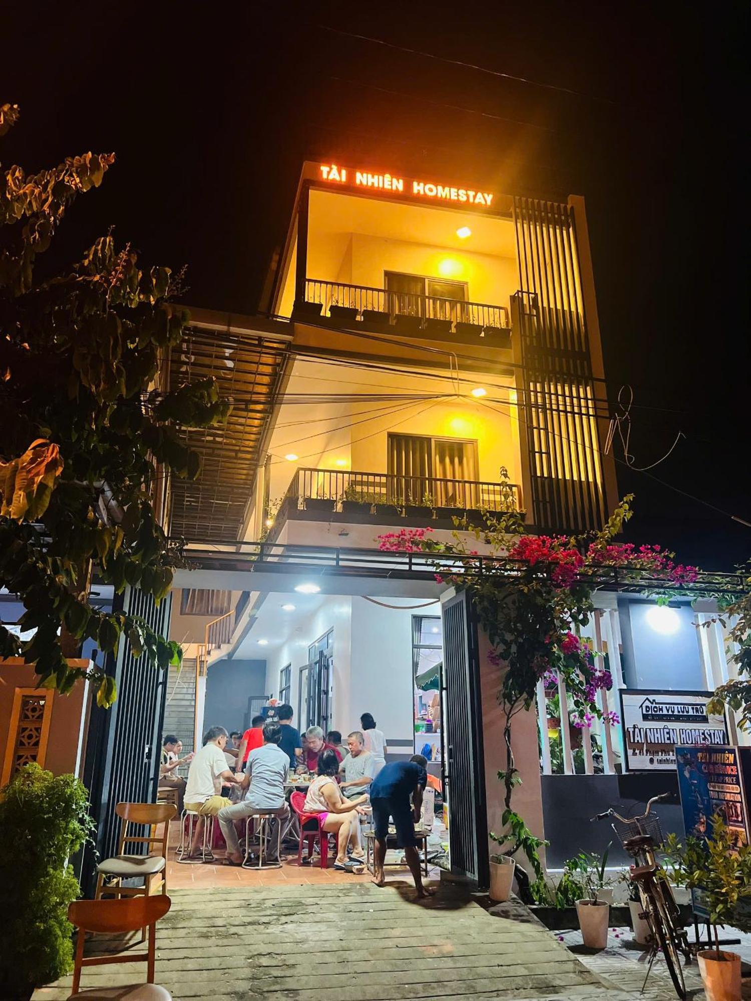 Tai Nhien Homestay Tan Thanh Bagian luar foto